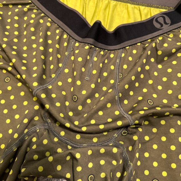 Men's Lululemon Athletica Boxer Briefs - Size Large - Picture 2 of 3